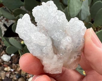 Naturalny srebrzysto-niebieski aragonit, klaster kalcytu jaskiniowego, dekoracja do domu, prezent, prezent dla kolekcjonera minerałów, okaz minerału, prezent dla kolekcjonera skał BA35
