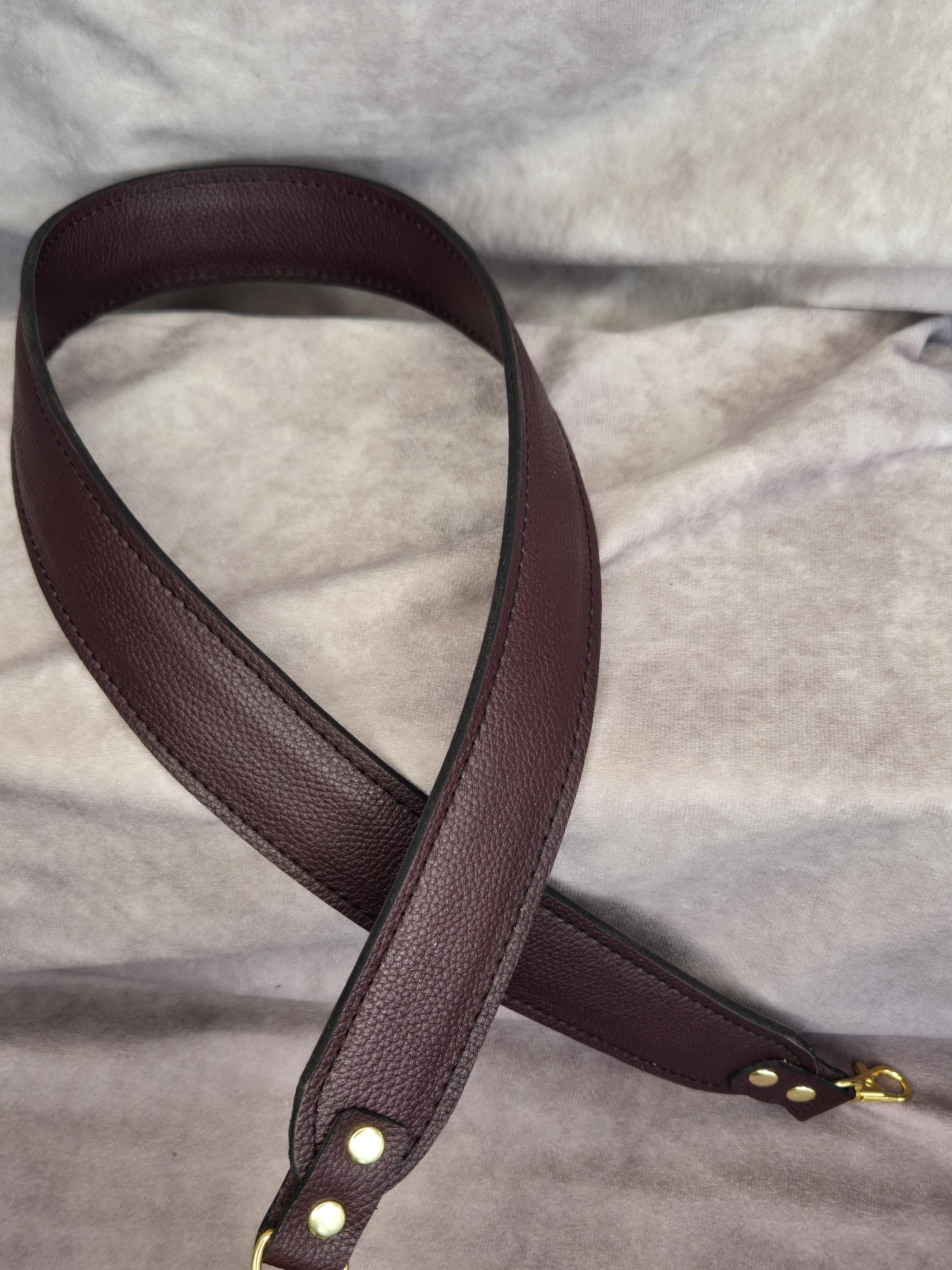 ☆ILLIGO☆ Amber Buckle Shoulder Bag Burgundy 5013465714