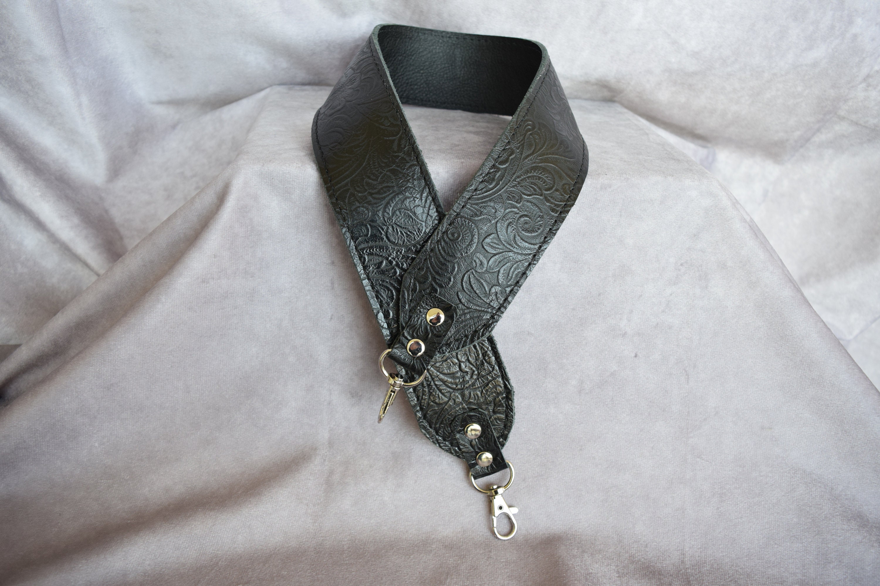 Adjustable Guitar Bag Strap, Black Mosaic print – leather