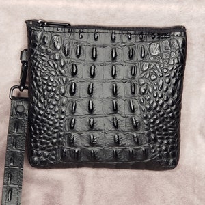 Wristlet wallet, Black crocodile embossed genuine cowhide, leather wristlet, gift for her, zipper purse, Makeup bag, Mother&#39;s day gift