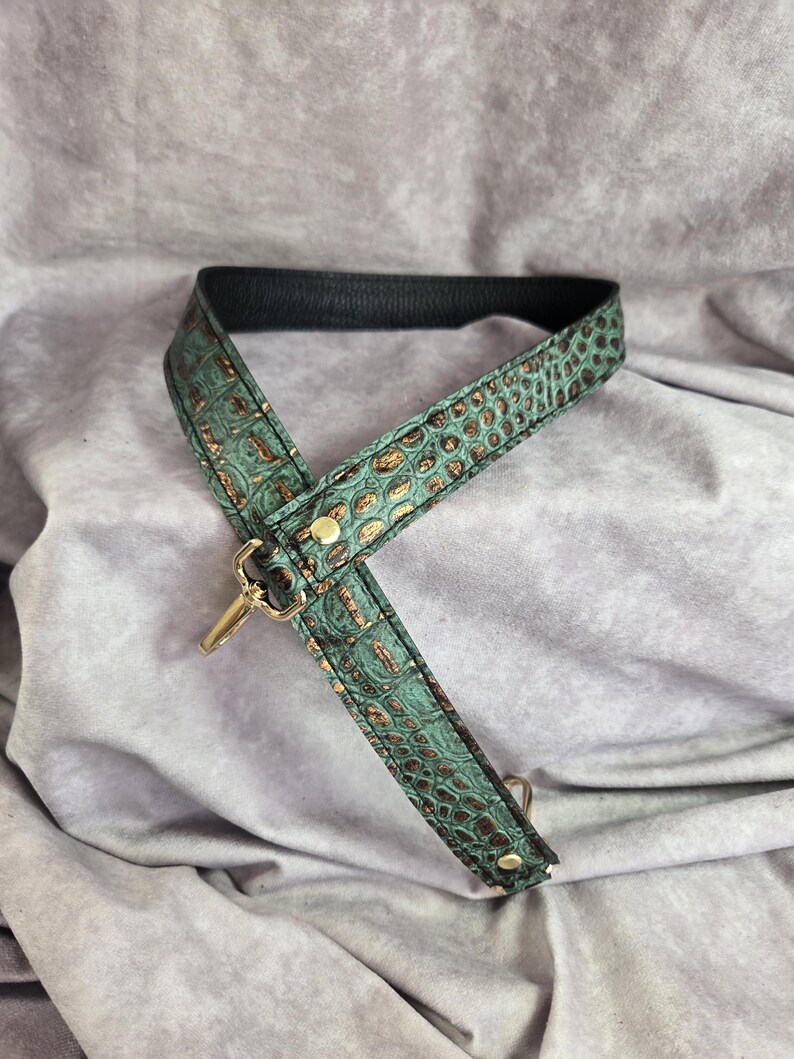 Teal Alligator Embossed Genuine Cowhide leather replacement strap/cut-resistant/leather purse strap/bag strap/crossbody strap/shoulder strap bild 3