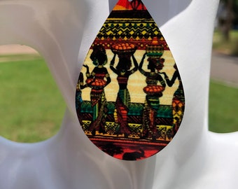 Pendientes de lágrima sublimados de Hermanas Poderosas