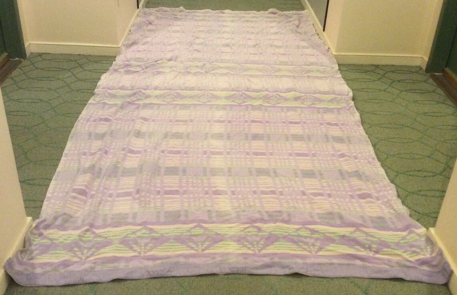 VINTAGE Esmond Double Length LAVENDER Design BLANKET Etsy