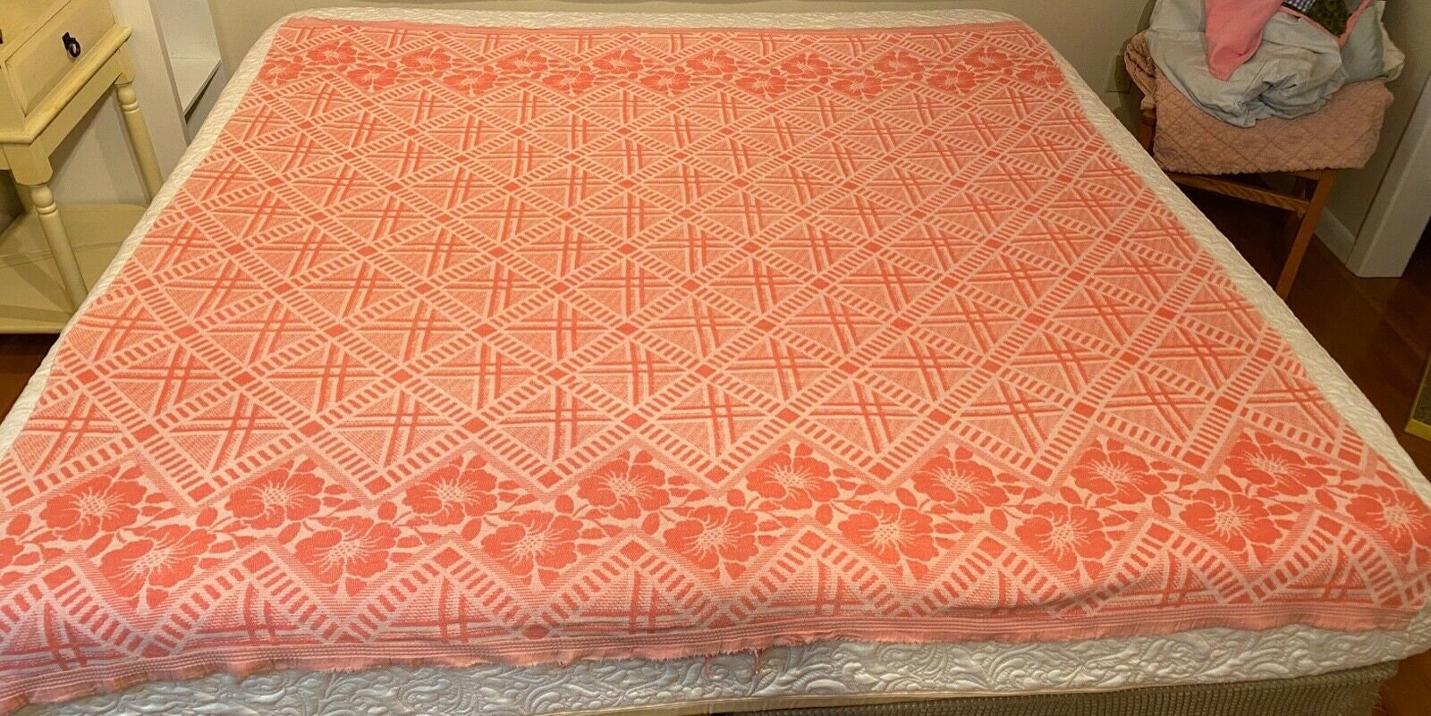VINTAGE ESMOND BLANKET Pink N' White Design Etsy