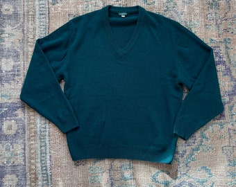 Vintage Giordano wool vneck sweater