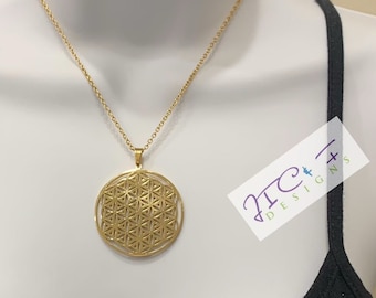 Collar Flor de la Vida bañado en oro: Colgante de geometría sagrada