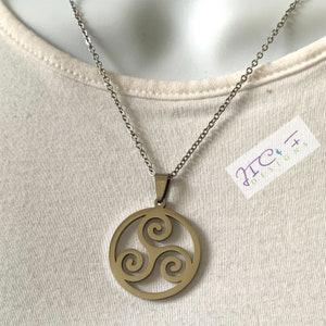 TRISKEL TRIQUETRA Stainless Steel  Necklace, Celtic Trinity Knot, Celtic Jewelry, Triquetra symbol-Ancient Celtic Symbol-Meditation Necklace
