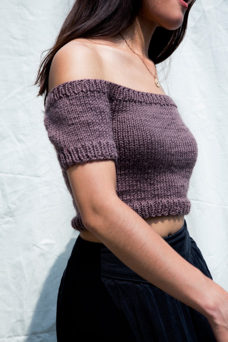 Knitting Pattern Off Shoulder Crop Top image 2