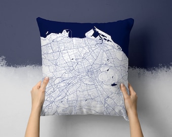 Edinburgh Scotland Street Map Throw Pillow
