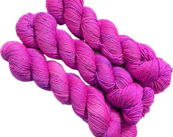 KISS Hand Dyed Fingering Sock Yarn Tonal Neon Purple Pink!