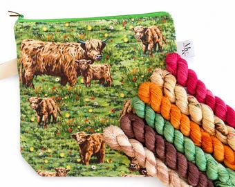 HIGHLAND COW Project Bag and Mini Skein Set of 6 Tonal and Speckled Mini Skeins!