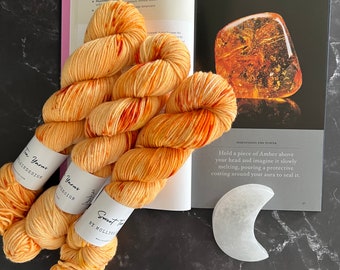 AMBER Crystal Collection Hand Dyed Speckled Variegated Superwash Merino Wool Fingering Yarn DK Yarn