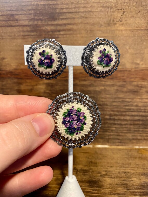 Purple Flower Embroidered Earrings and Pin Set / V