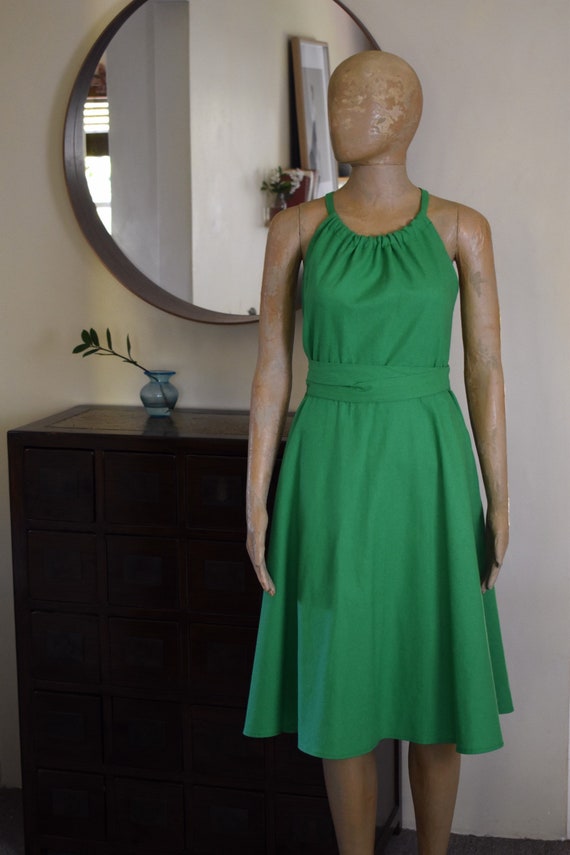 emerald green vintage style dress