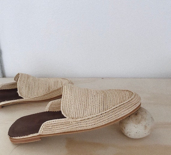 gucci raffia slipper