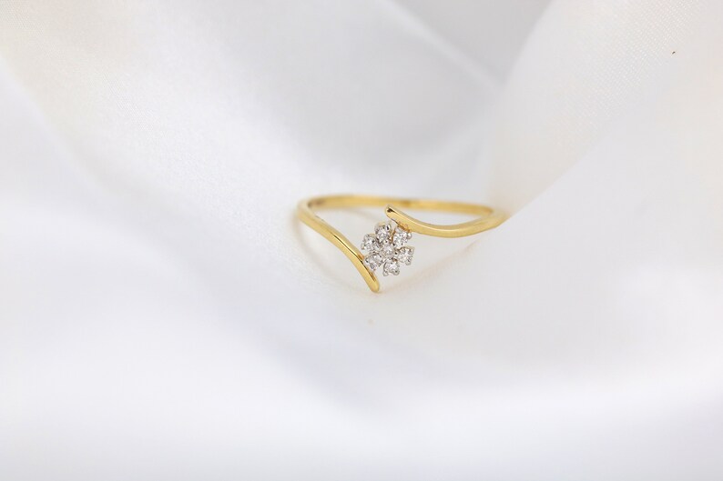 14kt Gold and Diamond flower ring, dainty diamond flower ring, dainty gold diamond ring, cluster flower ring, anniversary ring gifts for her image 5