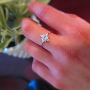 Sterling Silver Sparkle Starburst ring Star ring cluster ring Dainty stackable ring Sun beam ring Everyday rings gifts for her image 7