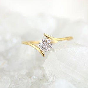 14kt Gold and Diamond flower ring, dainty diamond flower ring, dainty gold diamond ring, cluster flower ring, anniversary ring gifts for her image 4