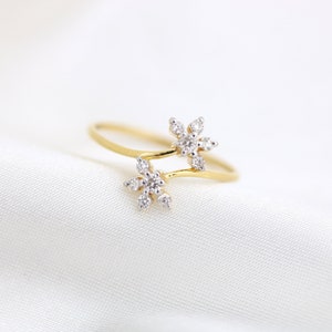 14kt Yellow Gold and Diamond flower ring, dainty diamond flower ring, push present, diamond cluster ring, open flower ring, gifts for her image 3