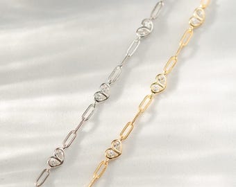 Sterling Silver / Gold paperclip chain heart bracelet - dainty chain bracelet - paper clip link bracelet - stackable bracelets bridal party