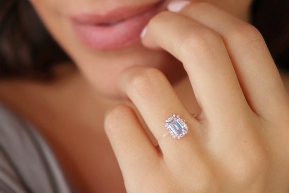 Travel in Style: Exploring the Allure of Fake Engagement Rings | Diamond  Registry