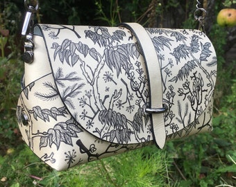 Illustrated leather bag