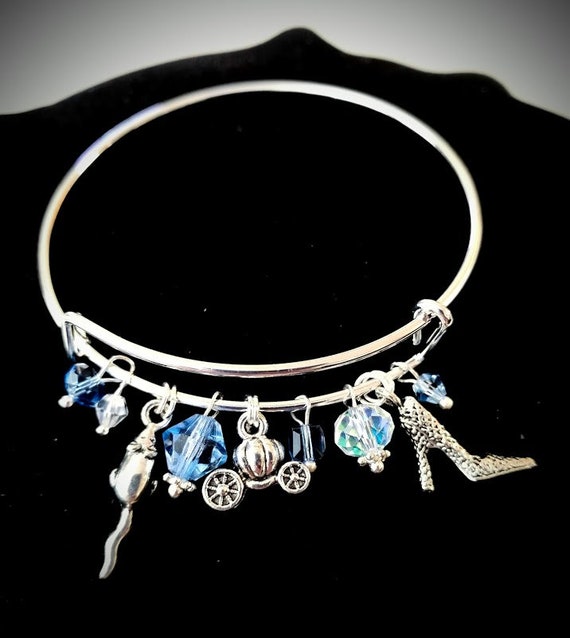 UK Seller Cinderella Princess Pumpkin Carriage Necklace Women Jewellery Gift