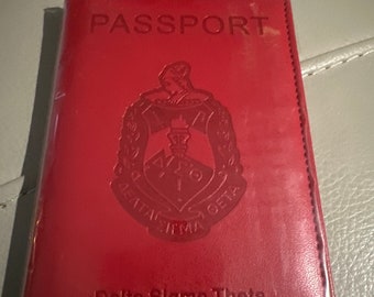 Delta red passport holder (send message to me on color you want)