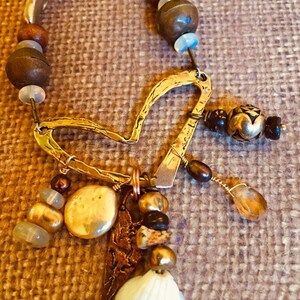WARM and WONDERFUL ~ Vintage Pearl and Shell Necklace