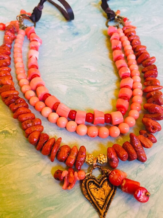 TRIPLE TREAT ~ Multi-strand Vintage Coral and Lea… - image 2