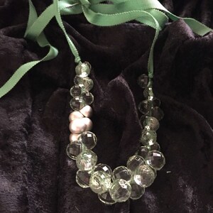 VERY VICTORIAN: Beribboned Crystal and Faux Pearl Bead Choker image 2