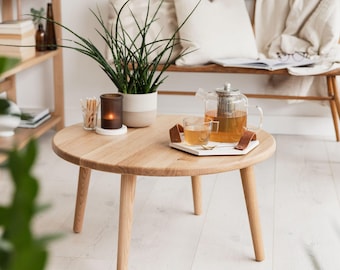 Portland' Round Oak Coffee Table