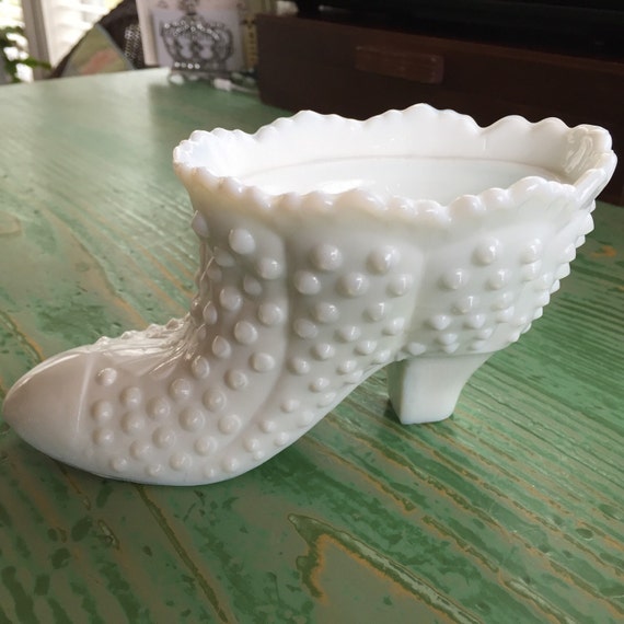 Vintage Milk Glass Victorian Ladies 