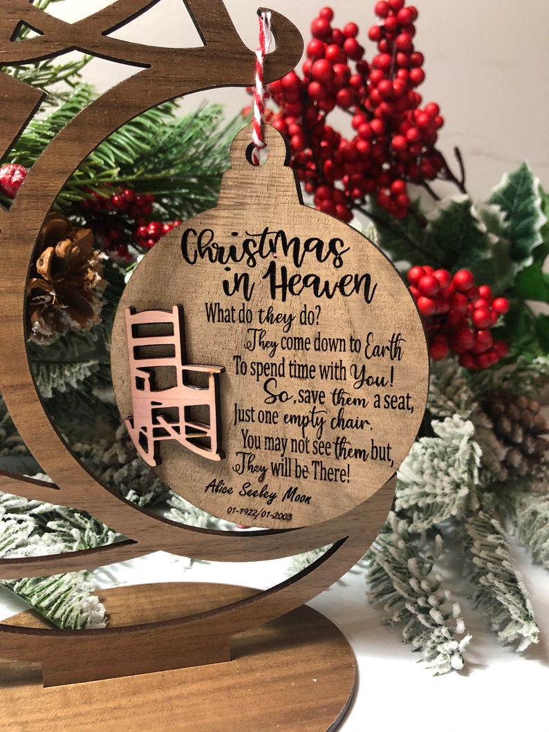 Christmas in Heaven/Custom Personalized Christmas Ornaments/Wood Christmas Ornament/Christmas Memories/Commemorative Keepsake imagem 1