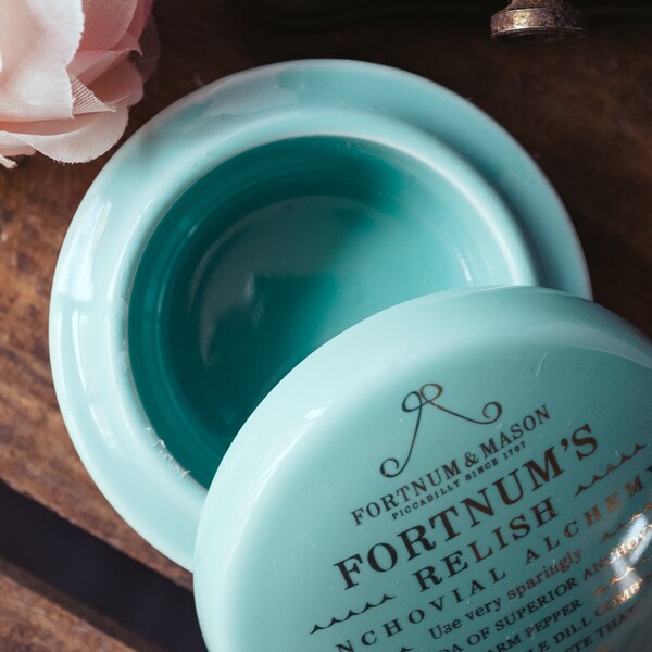 Fortnum & Mason Pretty Pot | Lidded Dish | Mint Green Decor