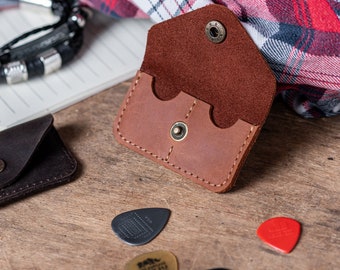 Leather Guitar Pick Holder, Guitar Pick Case, Leather Pick Bag, Gift for Guitarist, Guitar Accessories, Guitar Pick Sleeve