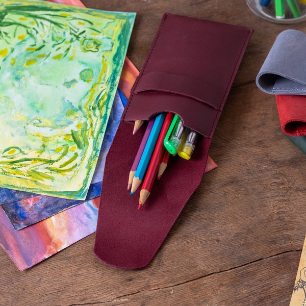 Porte-crayon fait à la main, étui à crayons en cuir personnalisé, porte-stylo en cuir, pochette à crayon, pochette à crayon, sac à stylo en cuir véritable, étui à stylo