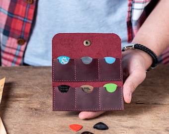 Leather Guitar Pick Holder, Guitar Pick Case, Leather Pick Bag, Gift for Guitarist, Guitar Accessories, Guitar Pick Sleeve