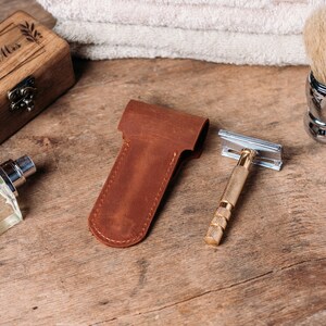 Customized Leather Razor Cover, Handcrafted Leather Razor Case Holder ...