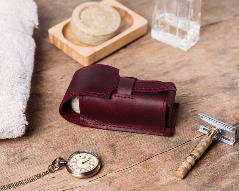 Customized Leather Shaving Brush Case, Personalized Wet Shaving Kit, Shaving Brush Holder for Travelers, Wet Shave Brush Protector Burgundy