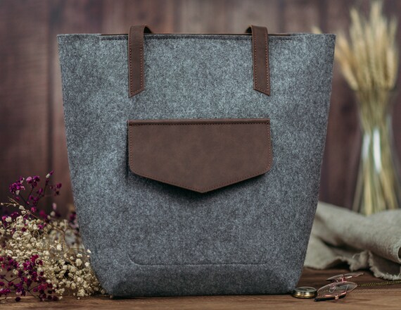 Felt bag store