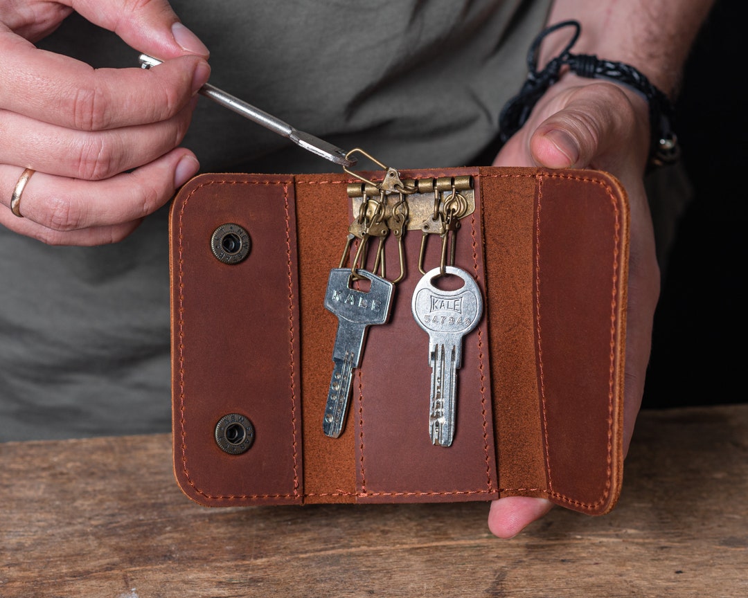 Personalized Leather Zipper Car Key Case 6 Hook Key Holder 