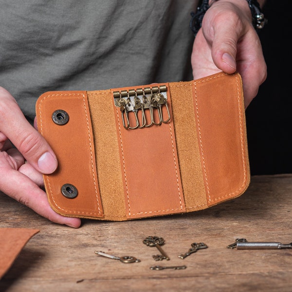 Personalized Leather Key Case, Leather Key Holder, Key Pouch Wallet, Customized Key Wallet, Key Organizer Case, Leather Key Holder Case