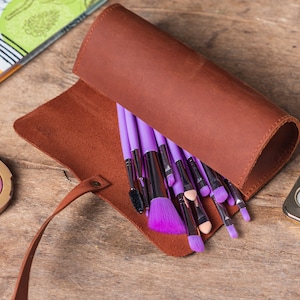 Customized Brush Holder, Personalized Leather Brush Case, Leather Brush Holder, Brush Pouch, Genuine Leather Brush Bag, Brush Sleeve image 1