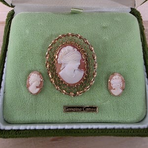 Vintage DCE 14K GF Shell Cameo Set
