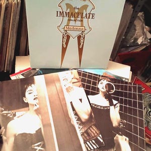 Madonna The Immaculate Collection Best of Greatest Hits Orig Pressing Dbl Vinyl Record Album Lp Like a Virgin Holiday Lucky Star