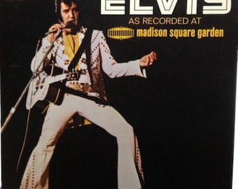 Elvis Presley at Madoson Square Garden Live  Orig Pressing Vinyl Record Album All Shook Up Heartbreak Hotel Suspicious Minds Hound Dog