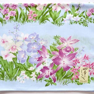 Japanese Vintage Handkerchief Floral Kimono Pocket 21 x 21 inches I Free Delivery on orders 35 USD+ - combine items in an order!