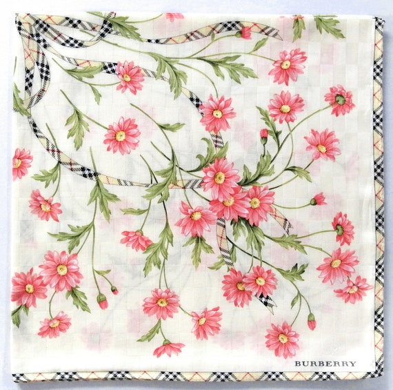 Burberry Vintage Handkerchief Floral Check Edge 20 x 20 pulgadas I Entrega gratuita en pedido 35 USD Solo compre varios articulos juntos en orden Etsy Mexico