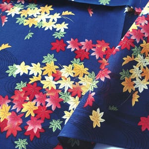 Japanisches Vintage Taschentuch Ahornblätter Herbstblau 52 x 50 cm I Gratis Versand 35 USD - oder kombinieren Sie Artikel in einer Bestellung!
